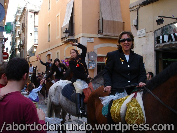 Jogando bala pro povo