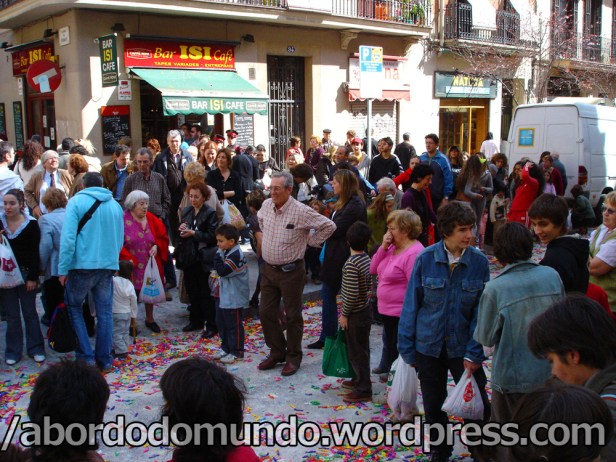 O povo e as balas na rua