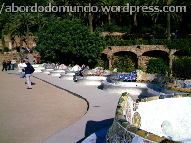 Talvez porque é a obra com a qual podemos realmente "interagir"...