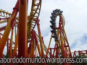 A montanha russa mais radical que fui