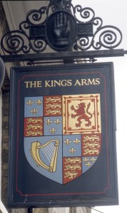 Pub "os braços do rei" também não pontua... 