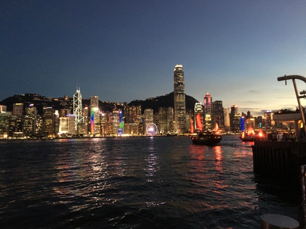 Mesmo com tanto banco e instituições financeiras em Hong Kong, abrir uma conta aqui foi bem complicado. 